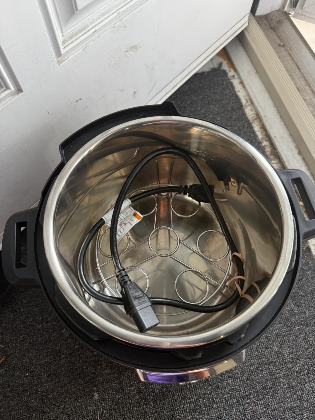 Instant Pot Ultra Pressure Cooker - photo 3