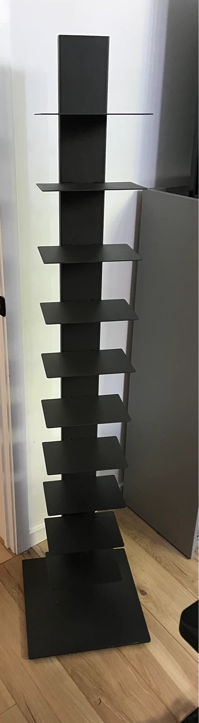 DWR Sapiens vertical bookshelf. - photo 3
