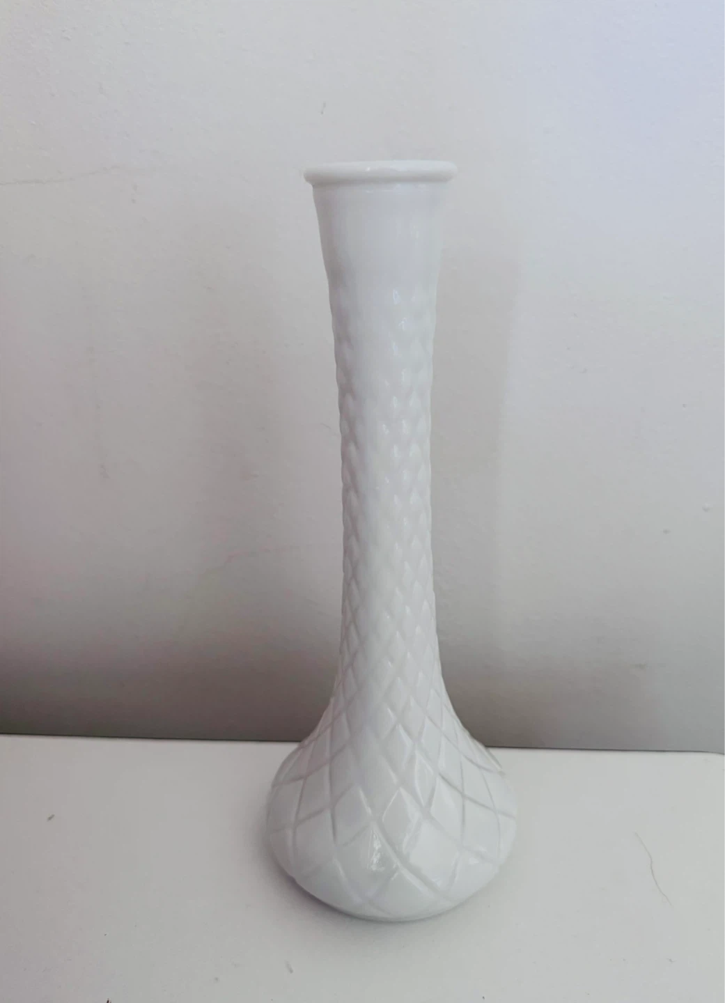 White Ceramic Vase - photo 2