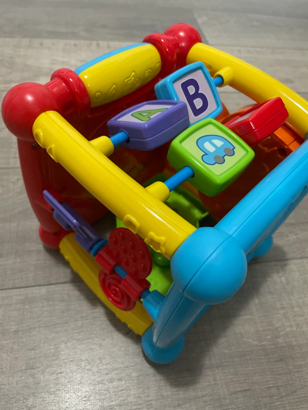 VTech Busy Learners Activity Cube - photo 3