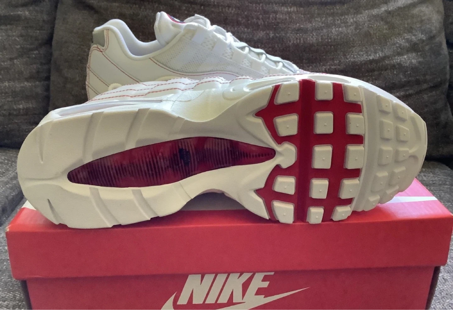 Nike Air Max 95 Sneakers White Red Men's Size 12 - photo 2