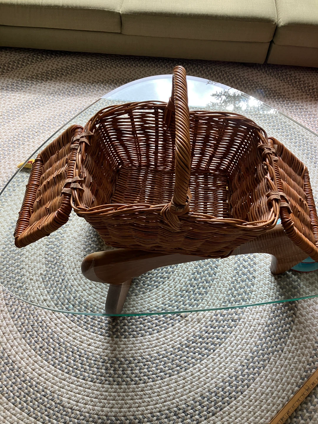 Harrods Wicker Picnic Basket with Lid - photo 3