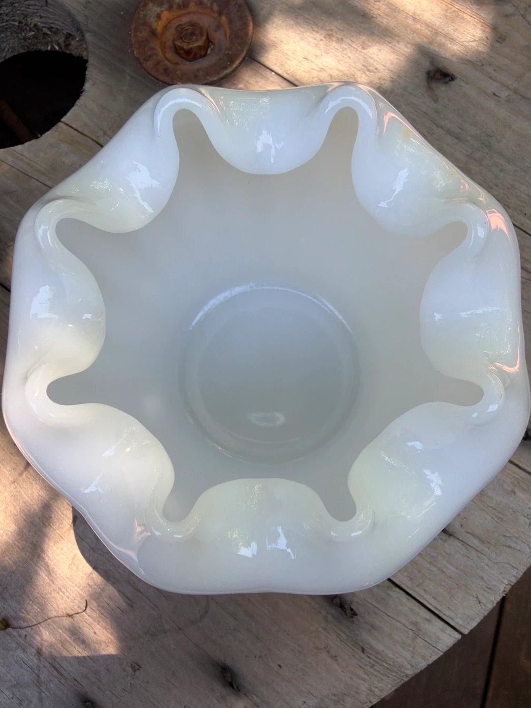 Vintage White Milk Glass Ruffled Vase - photo 2