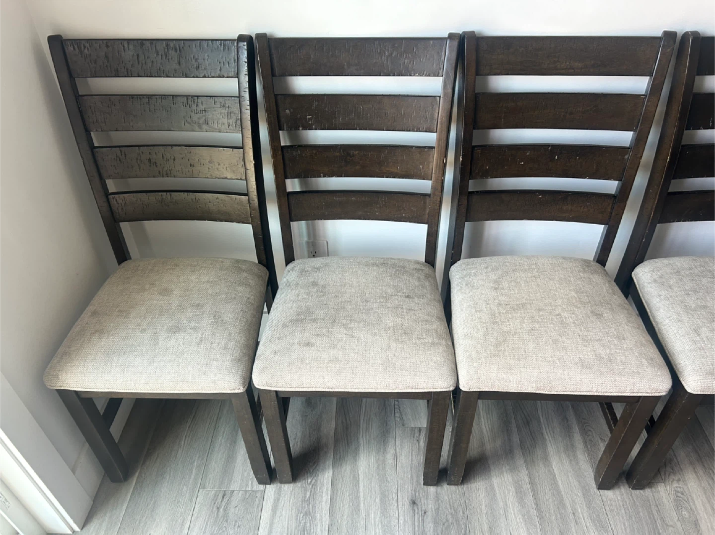 5 Dining Chairs - photo 2