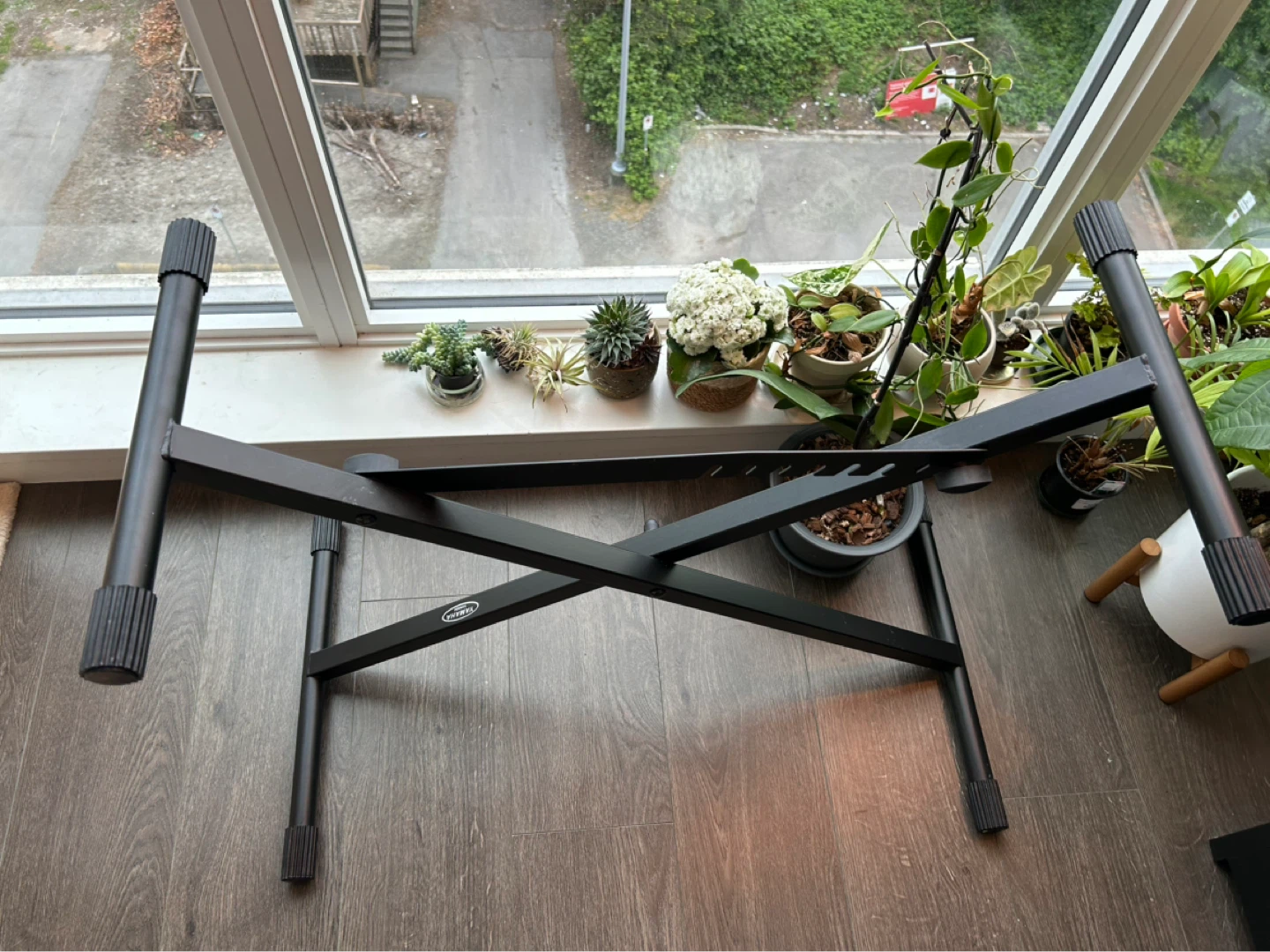 Yamaha Digital Piano P-225 with Stand and Accessories - photo 2