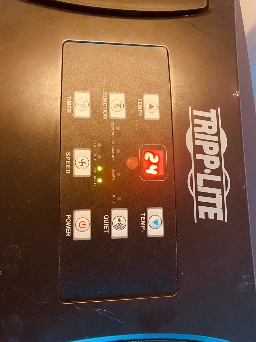 TRIPP-LITE Portable Air Conditioner - photo 4
