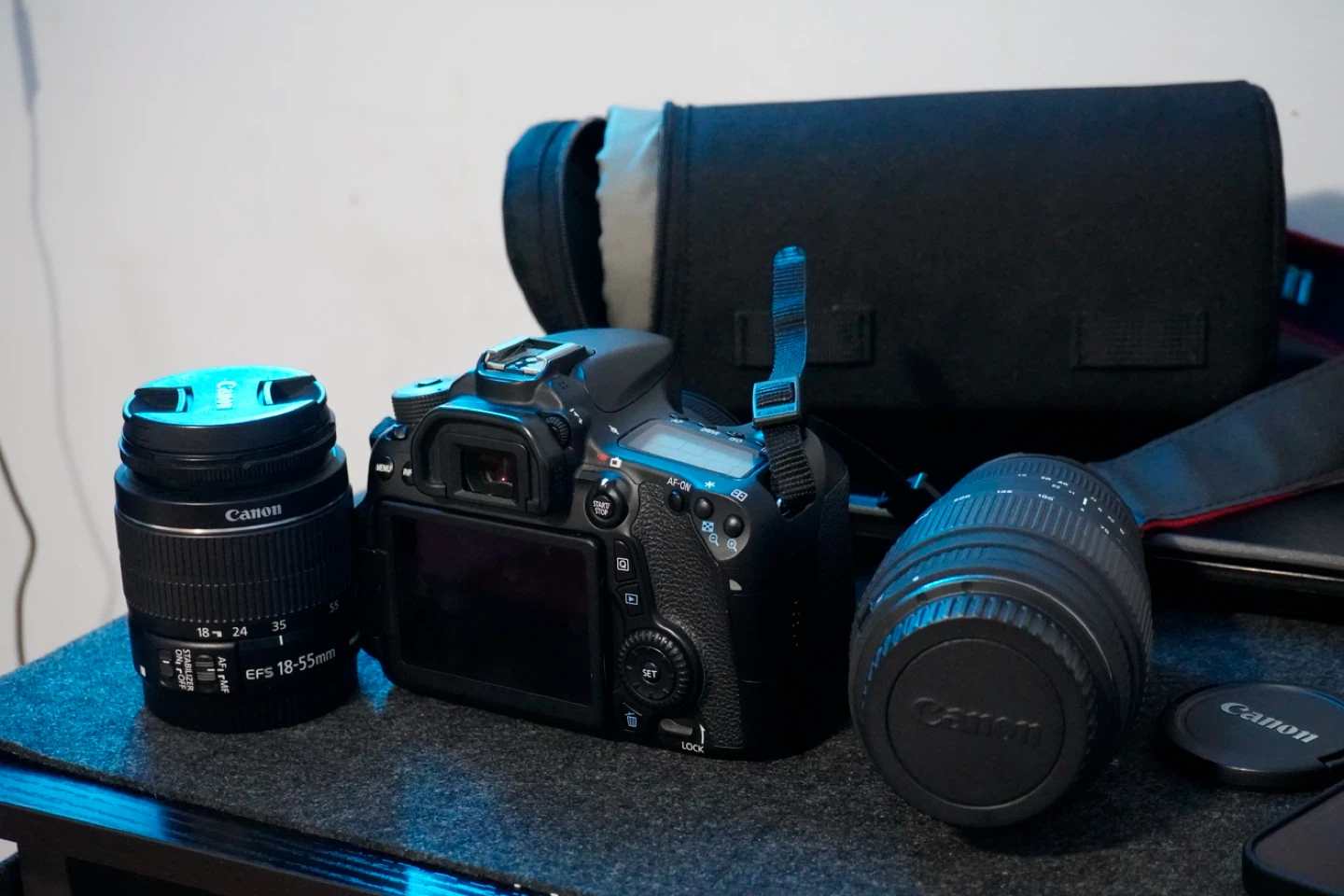 Canon EOS 70D DSLR Camera with 50mm Lens