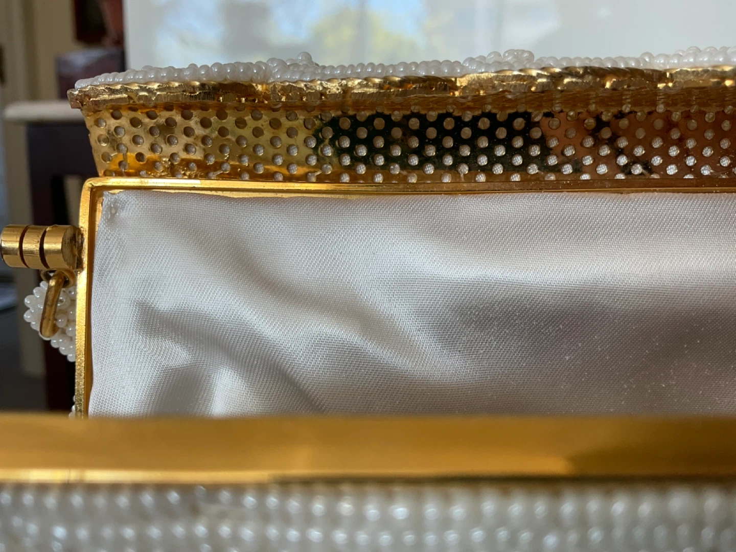 Vintage Beaded Clutch with Scalloped Trim from 1963 - photo 5