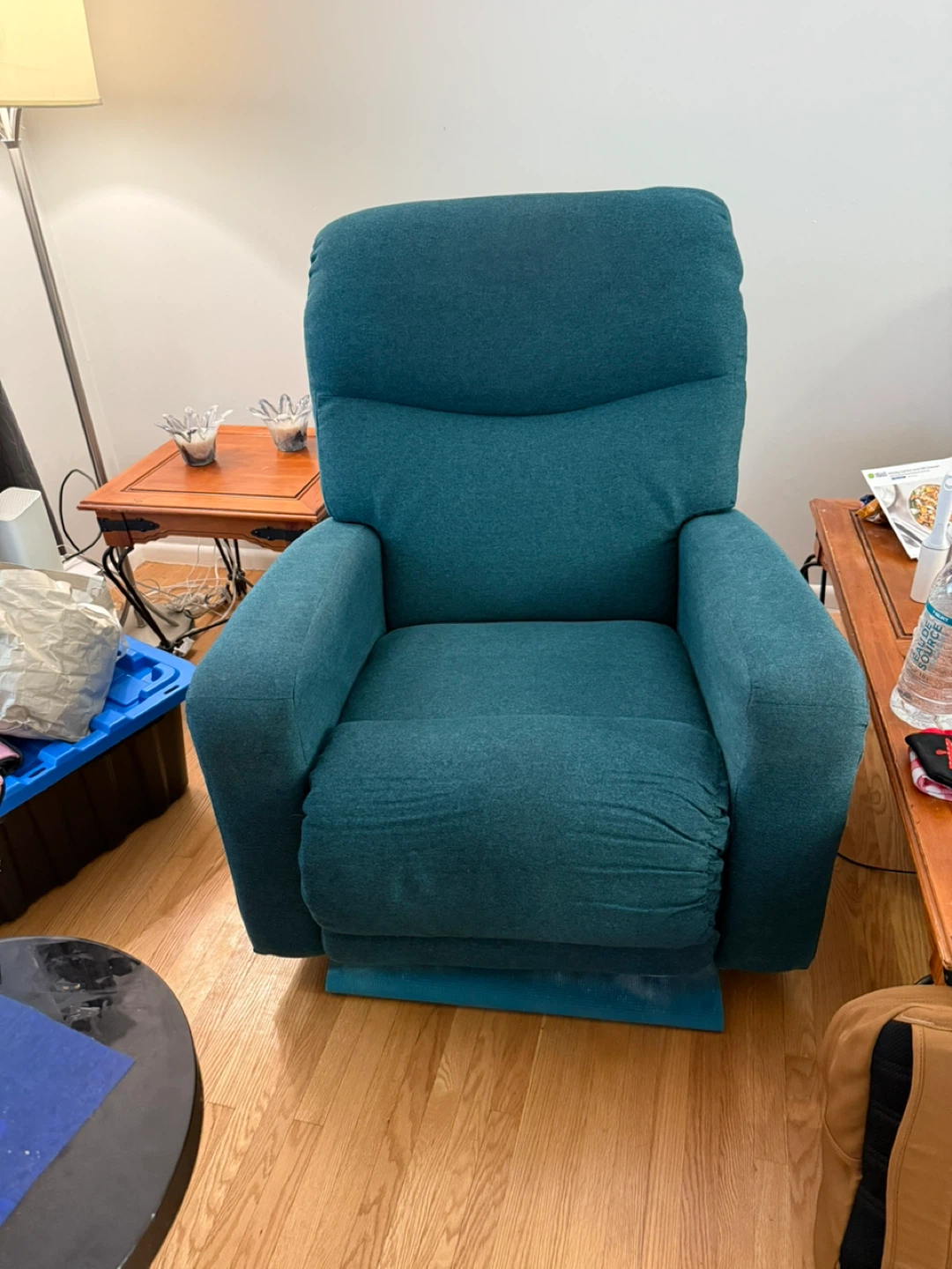 Teal recliner chairs and sofa