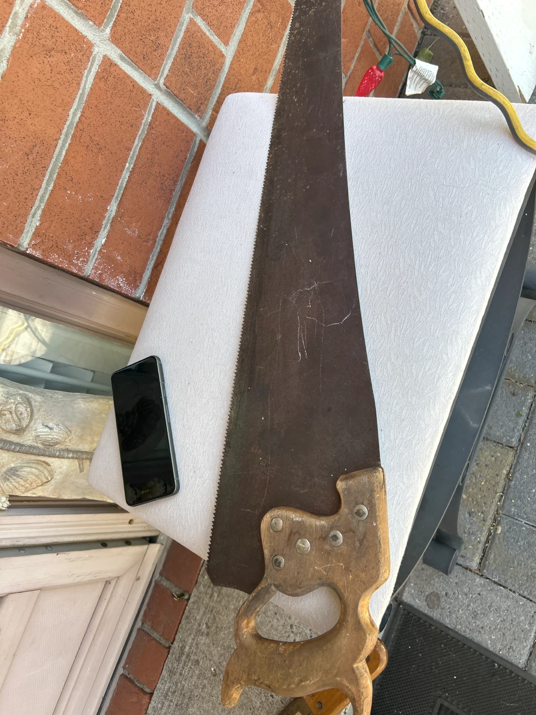 32” wood handle solid saw