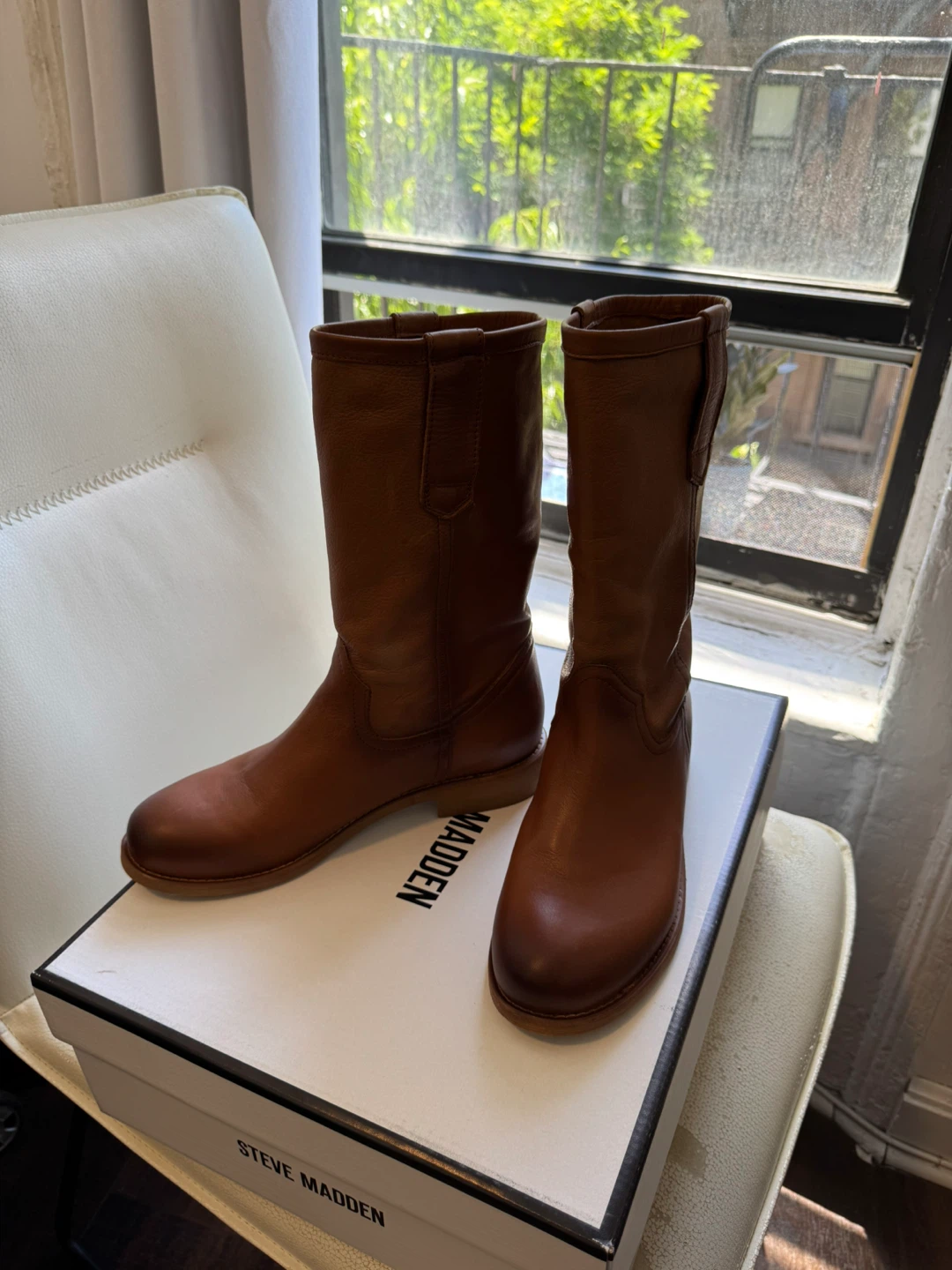 Steve Madden Women's Leather Boots Size 8 - photo 4