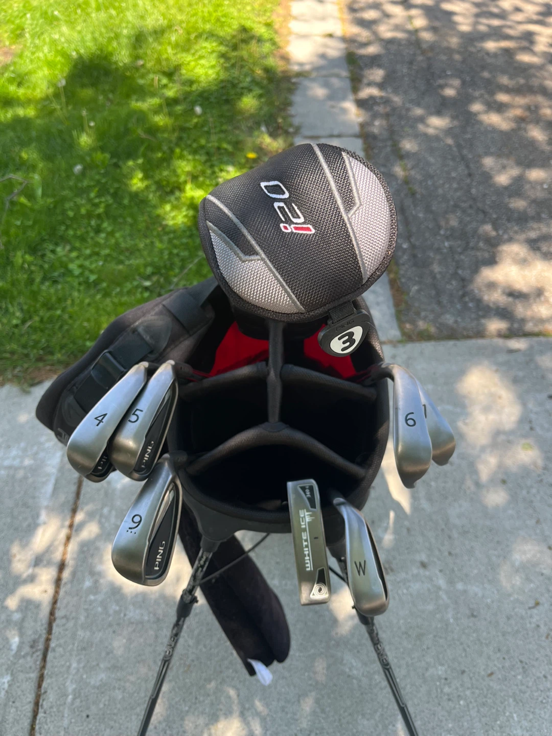 Ping G25 10-piece Golf Club Set with Bag and Balls - photo 2