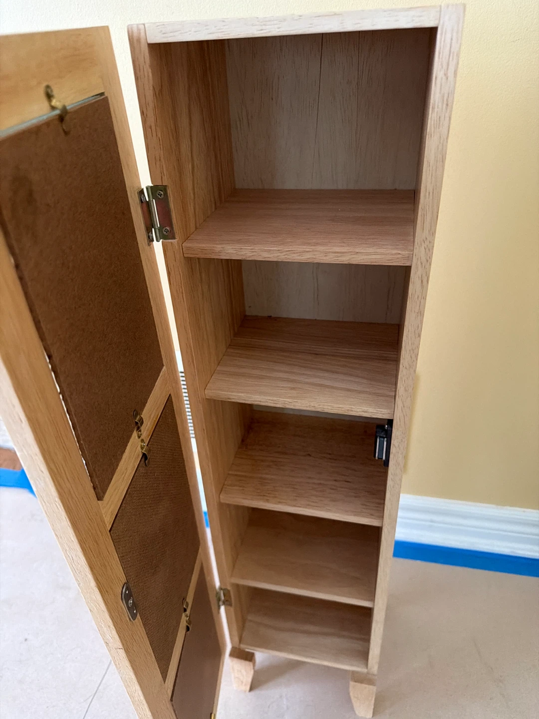 Beechwood cabinet, 5 shelves - photo 3