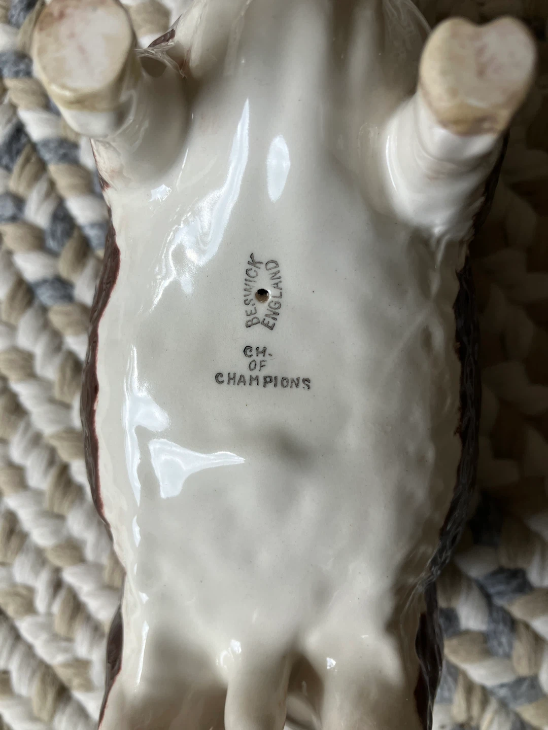 Beswick England Bull Figurine - Ch. of Champions - photo 3