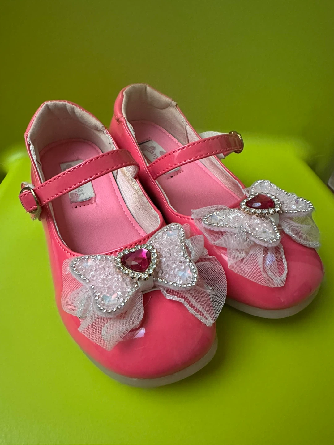 Kids Pink Patent Mary Jane Shoes size 11