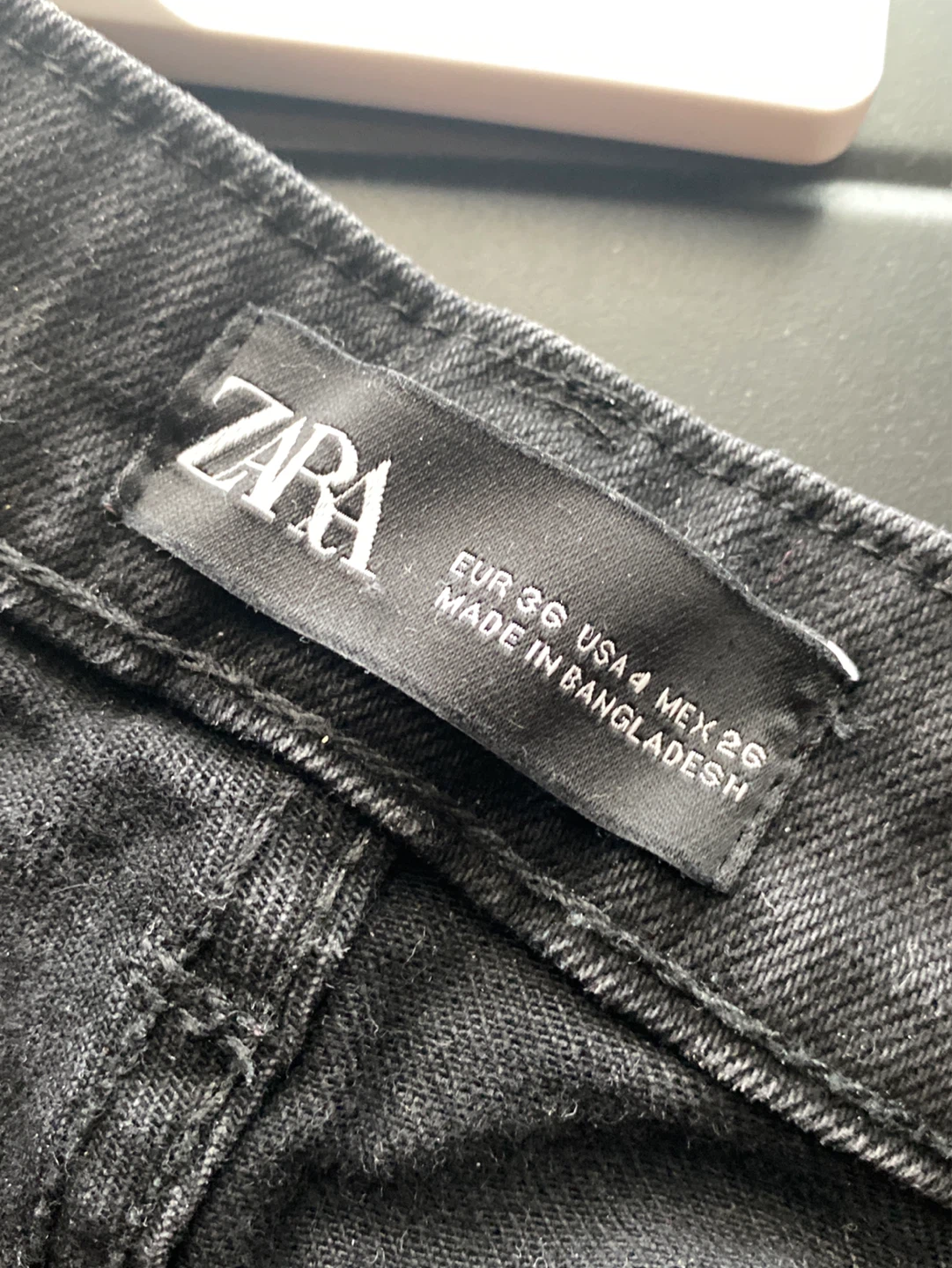 Zara Black Denim High-Waisted Ripped Cutoff Shorts Ripped - photo 2