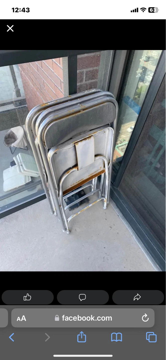 Vintage Folding Chairs (Set of 3) - photo 2