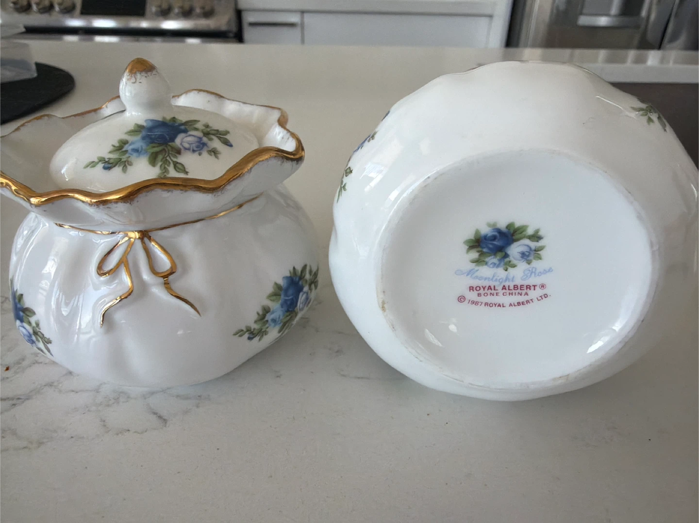 Royal Albert Moonlight Rose Sugar Bowl & Lid - photo 3
