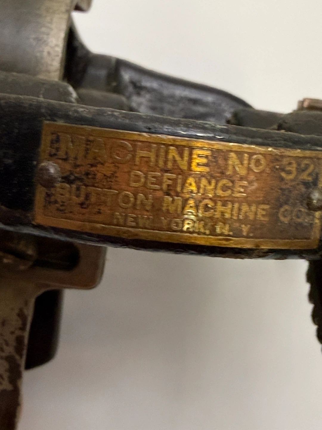 Defiance No. 32 Button Machine Co. Button Machine - photo 3