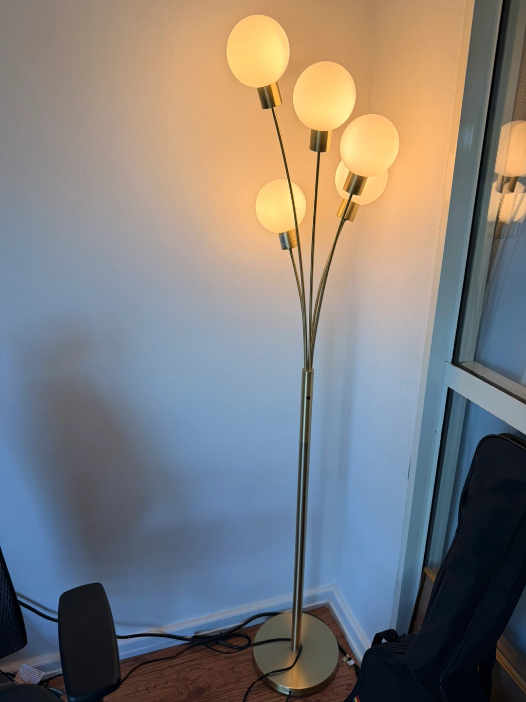Modern 5-Light Floor Lamp - Gold