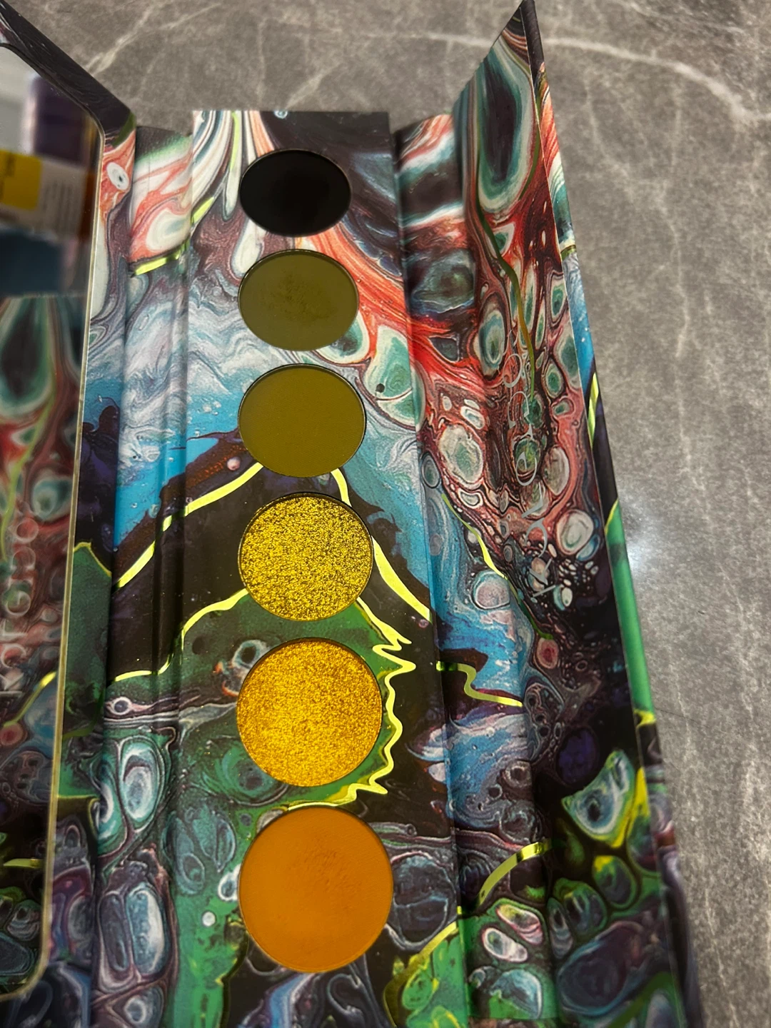 Kaleidos Futurism I: Sci-Fi Green Eyeshadow Palette - photo 3