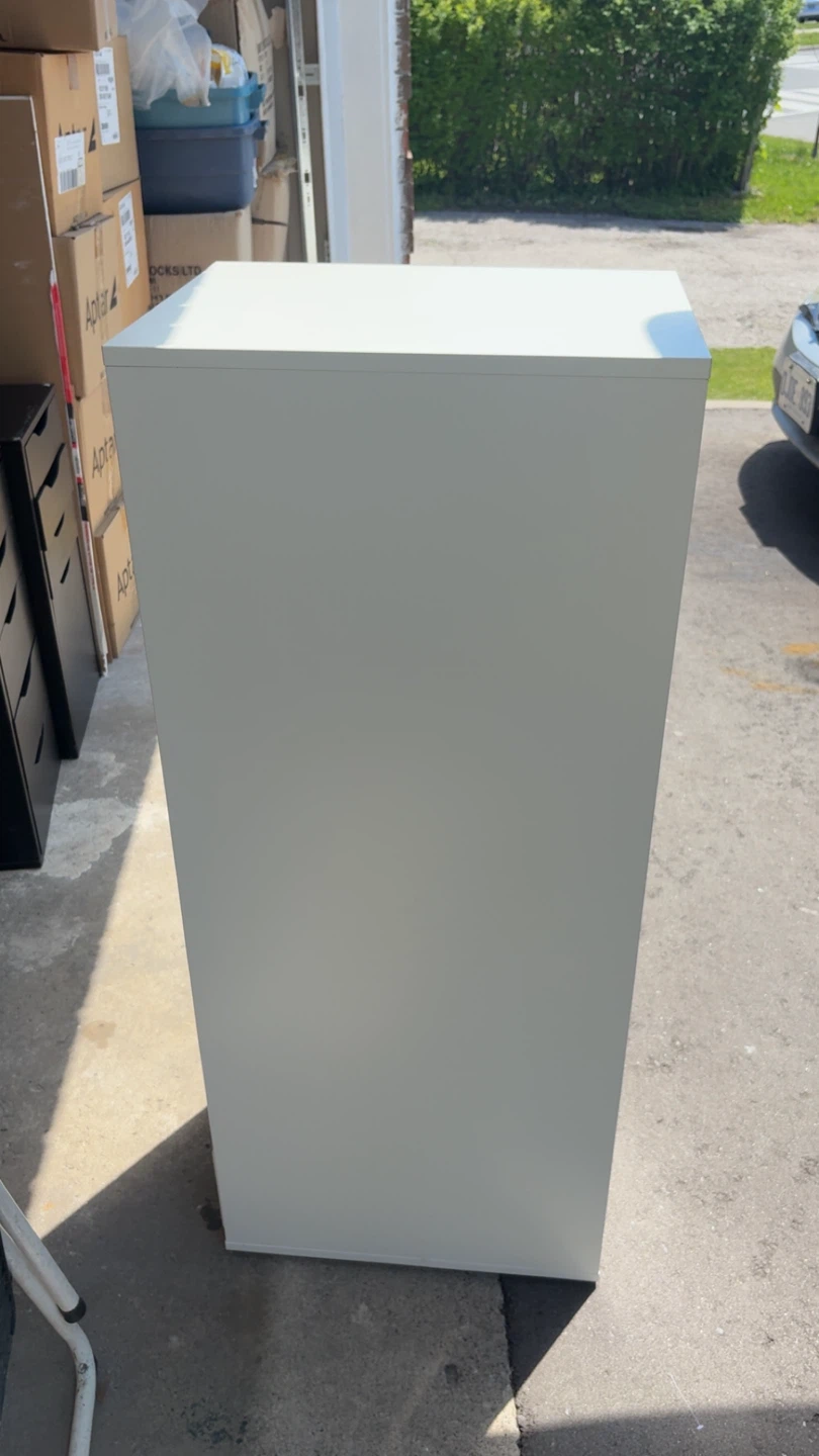 White Alex 9-Drawer Unit - photo 3
