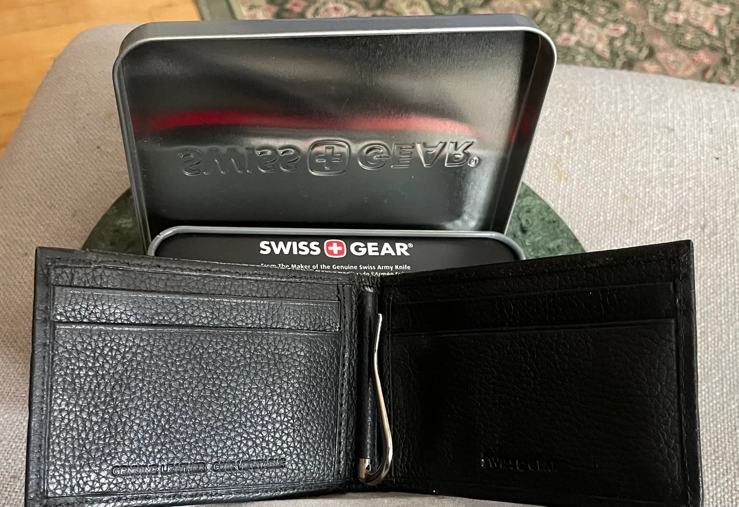 Swiss Gear 2 Black Genuine Leather Bifold Wallet with Money Clip - photo 3