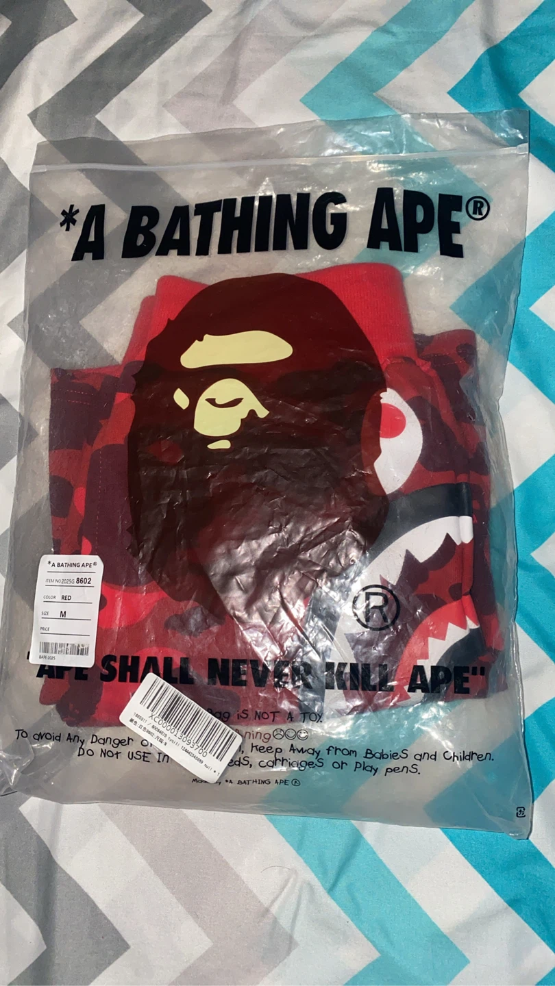 A Bathing Ape BAPE Shark Camo Shorts Red - photo 2