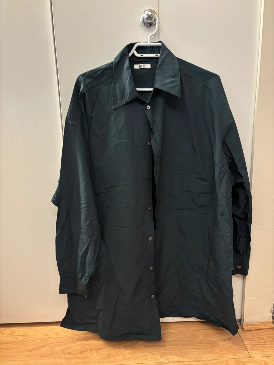 Uniqlo U Oversized Collar Shirt - Dark Green - photo 2