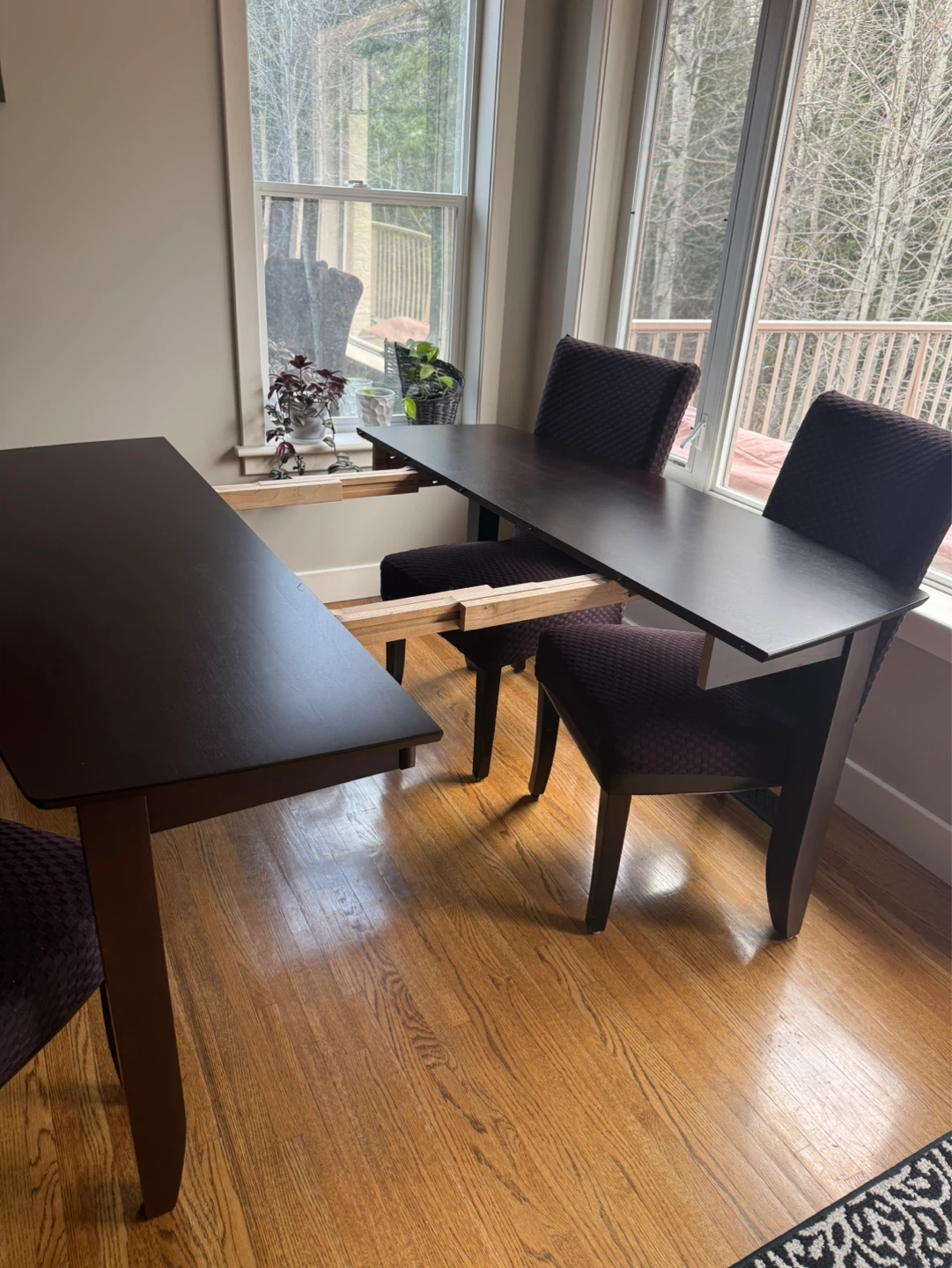 Dining Table & Chairs - photo 2
