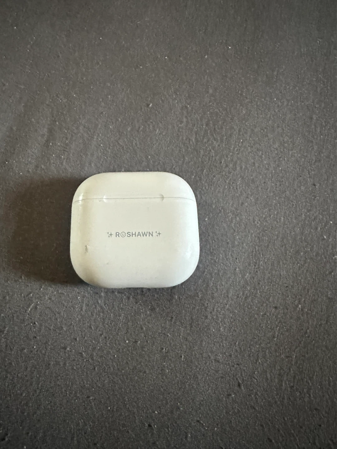 Apple Earbuds 4th gen with Charging Case - photo 2