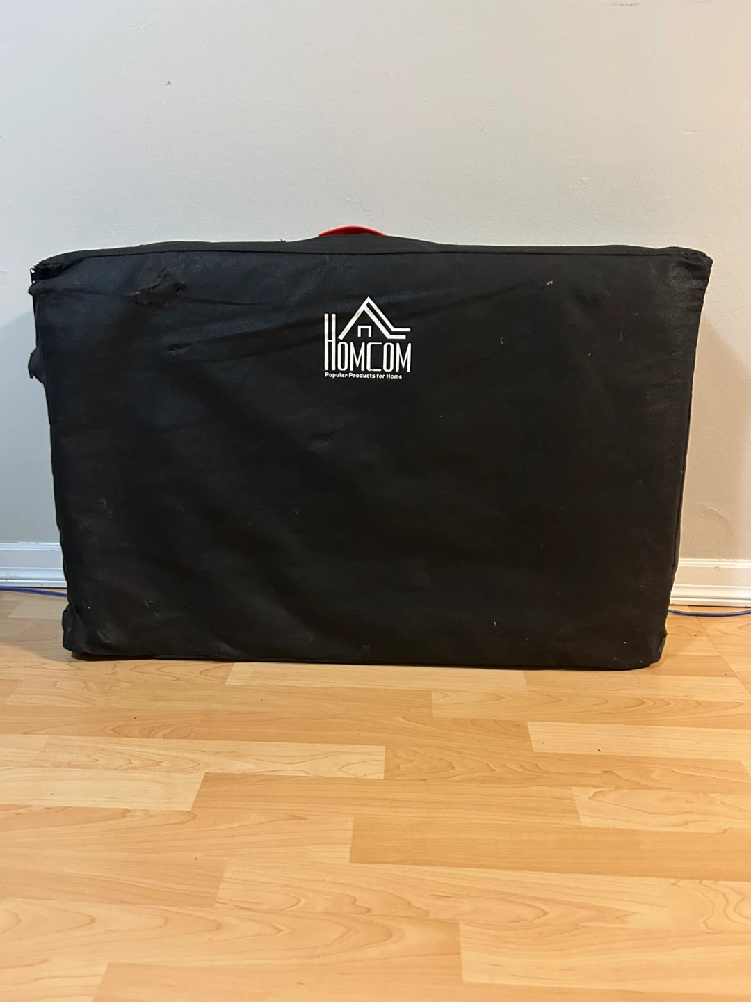 HOMCOM Red and Black Massage Table - photo 5