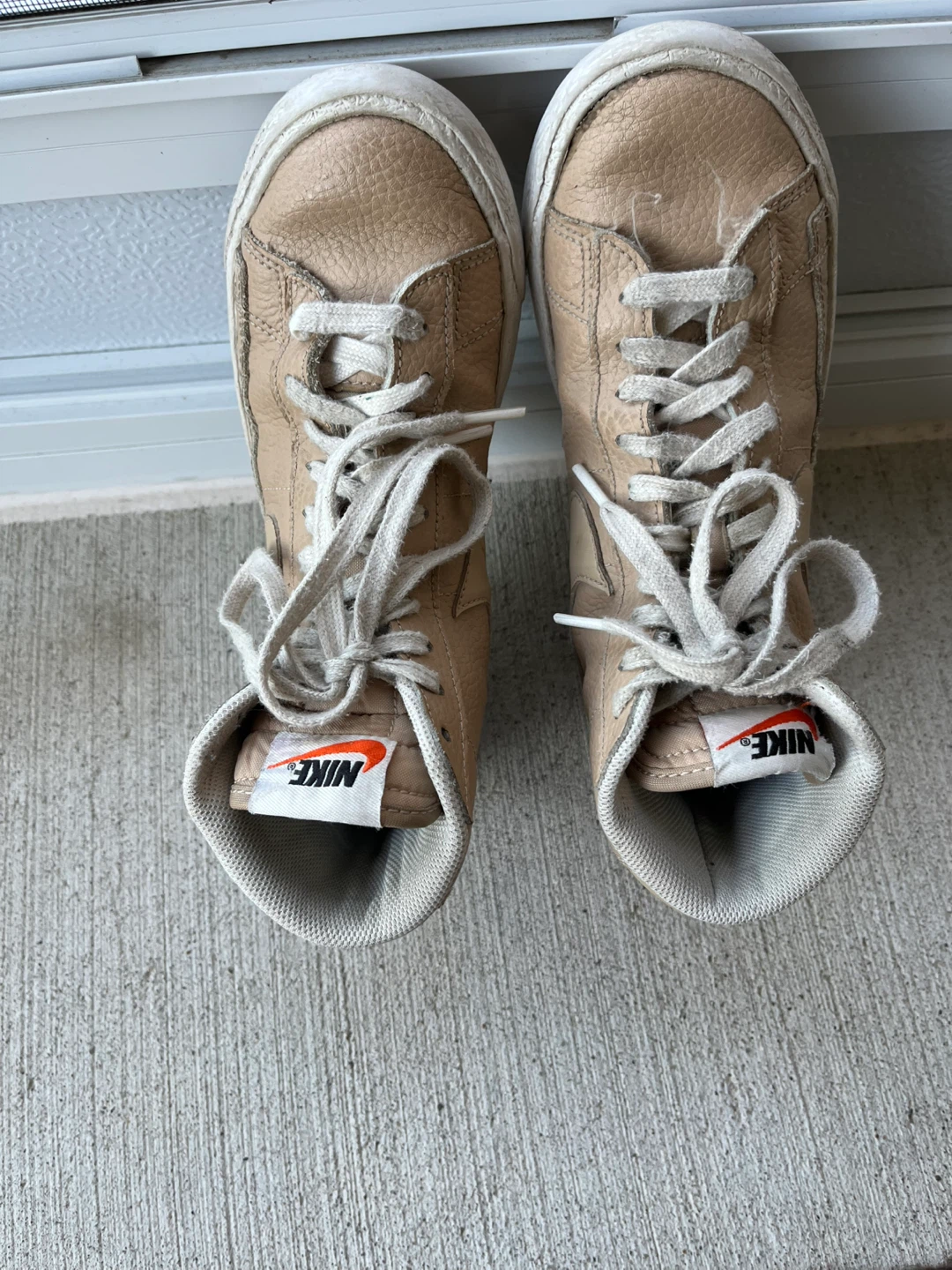 Nike leather boys shoes