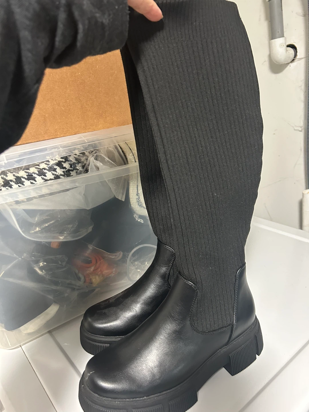 TONI LUZ BOOTS Black Knit & Leather Knee-High Boots Size 36 - photo 3