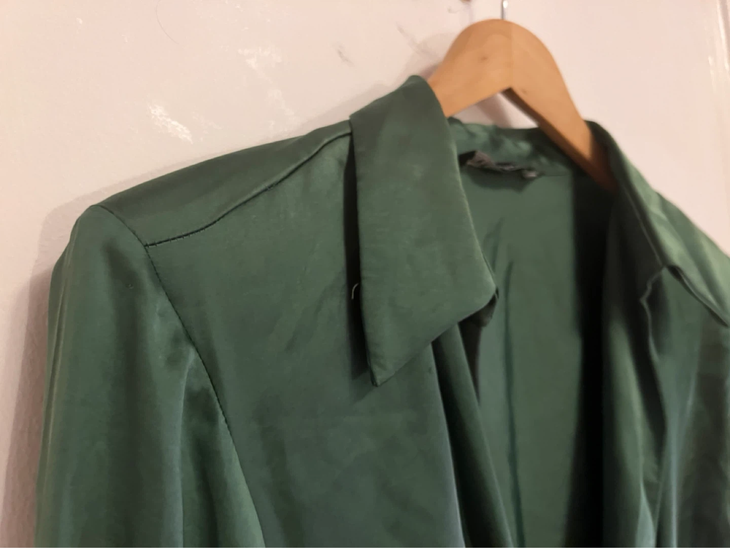 Green Satin Ruched Button Front Dress - photo 2