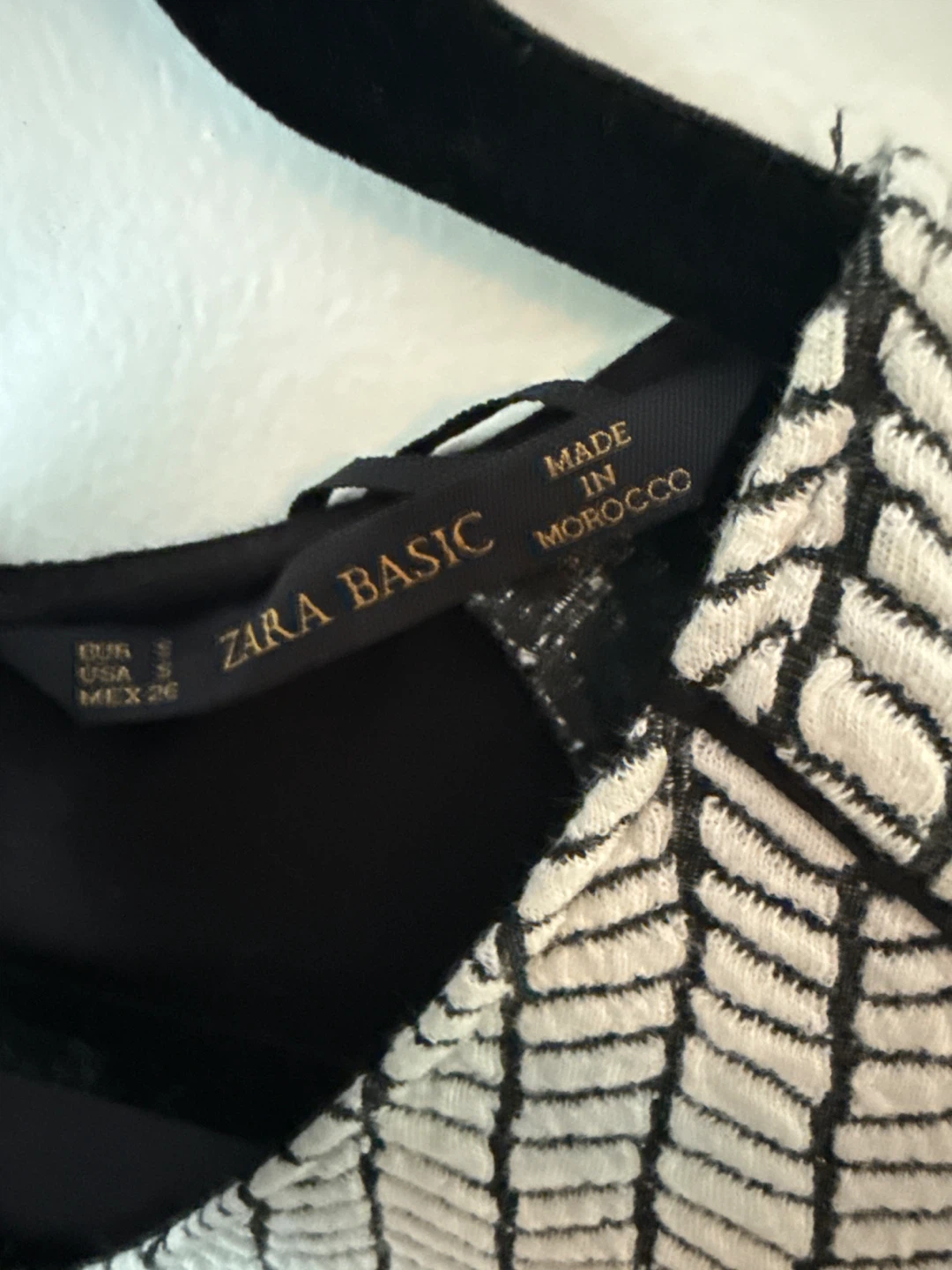 Zara Basic Black & White Patterned Dress - photo 3