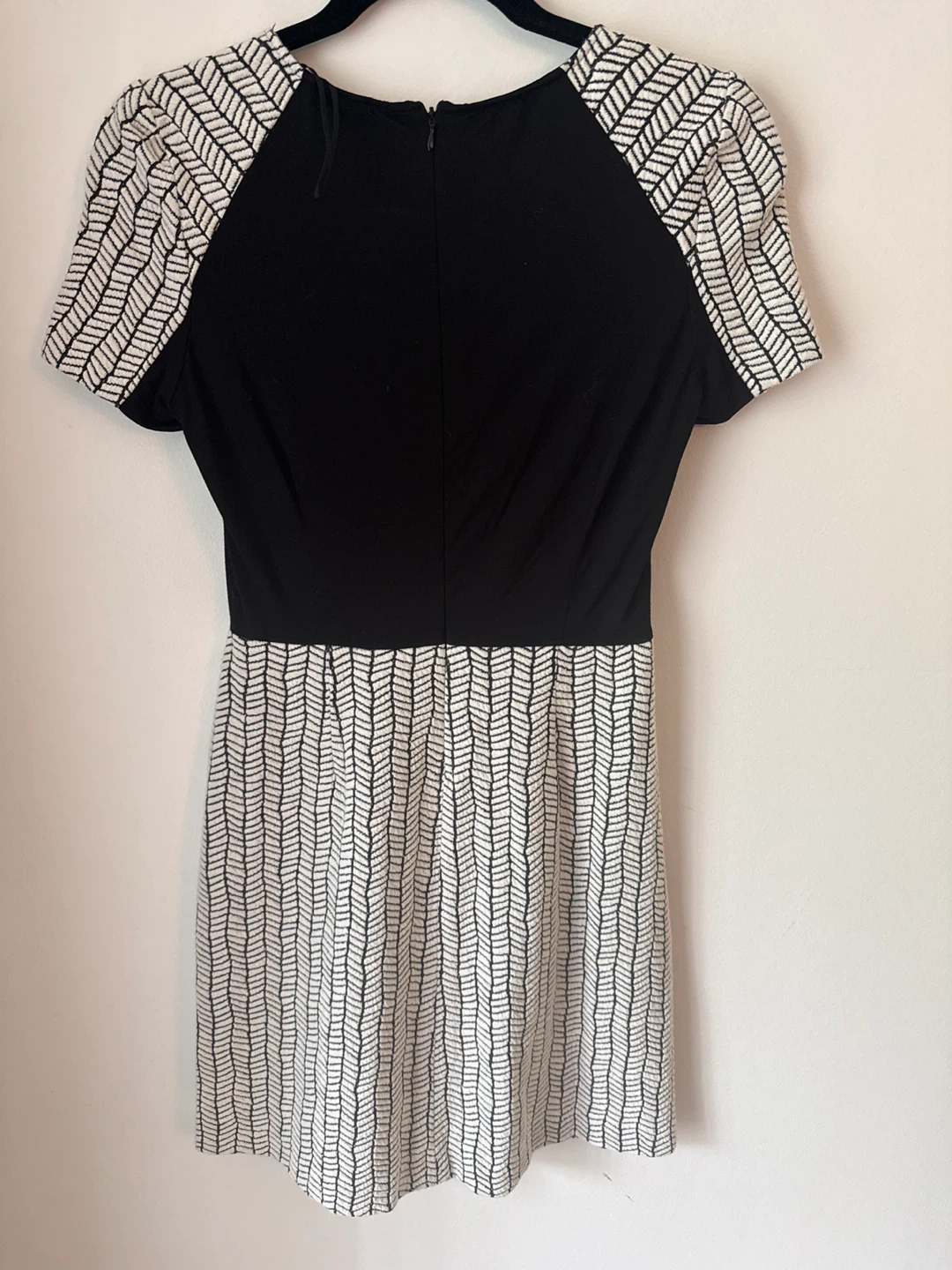 Zara Basic Black & White Patterned Dress - photo 4