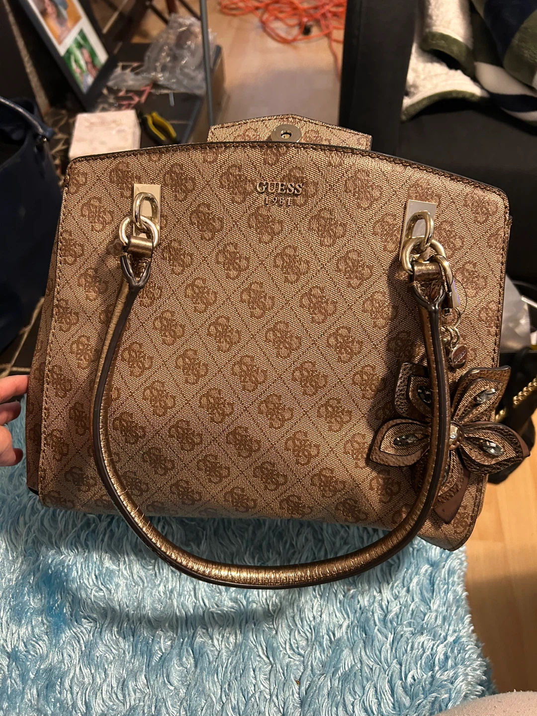 GUESS Brown Monogram Satchel Handbag - photo 5