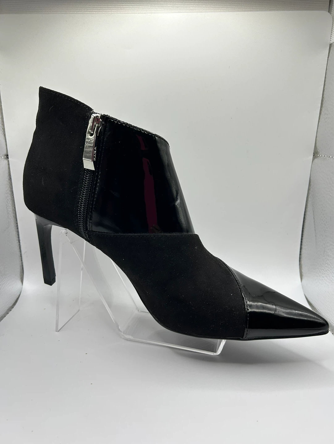 7.5 (EUC) - ZARA Faux Patent & Suede Ankle Boots - photo 3