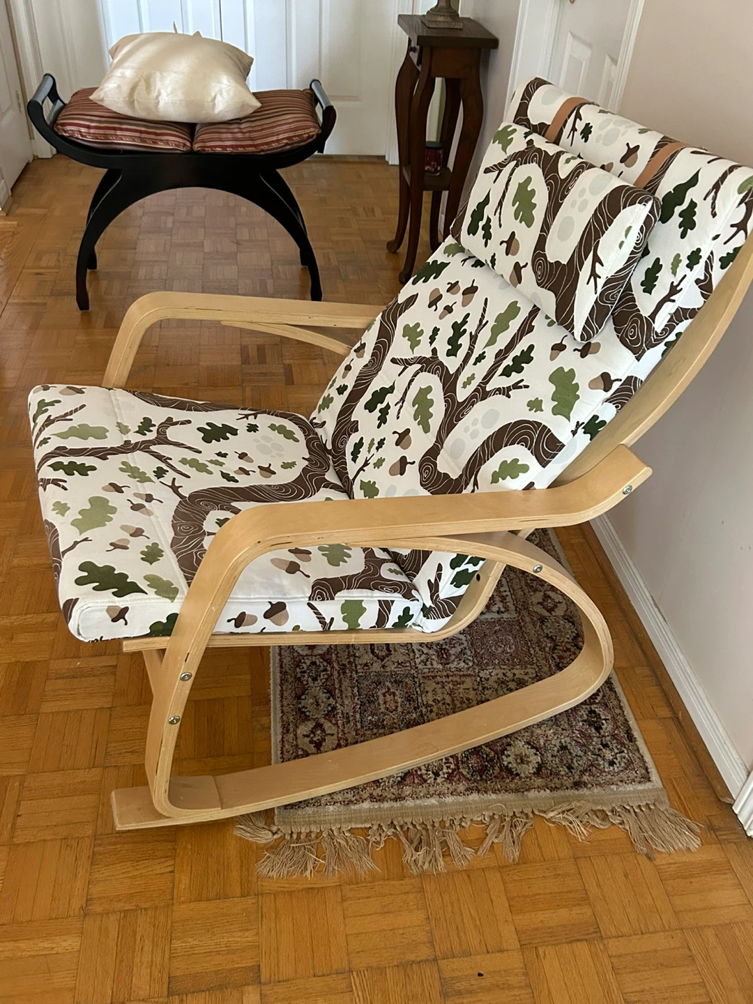 IKEA POÄNG Rocking Chair with Woodland Print Cushions - photo 2