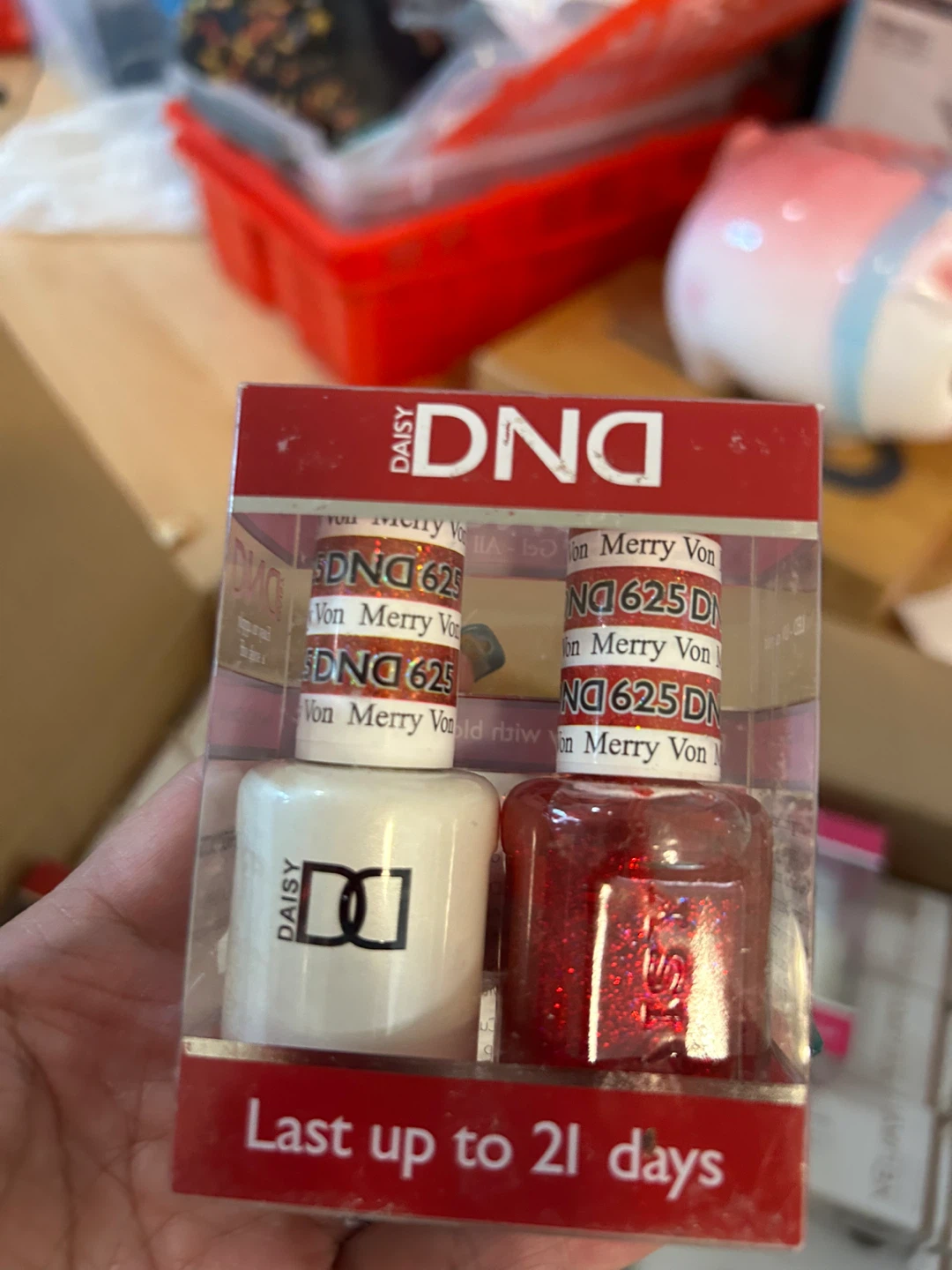 DAISY DND Soak off Gel - All in One Nail Polish Set - photo 3