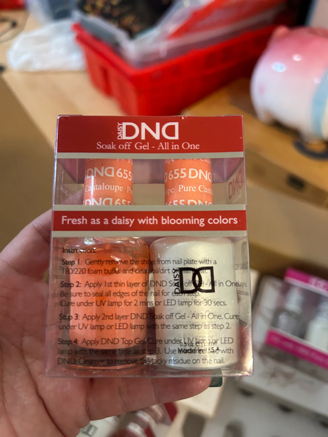 DAISY DND Soak off Gel - All in One Nail Polish Set - photo 4