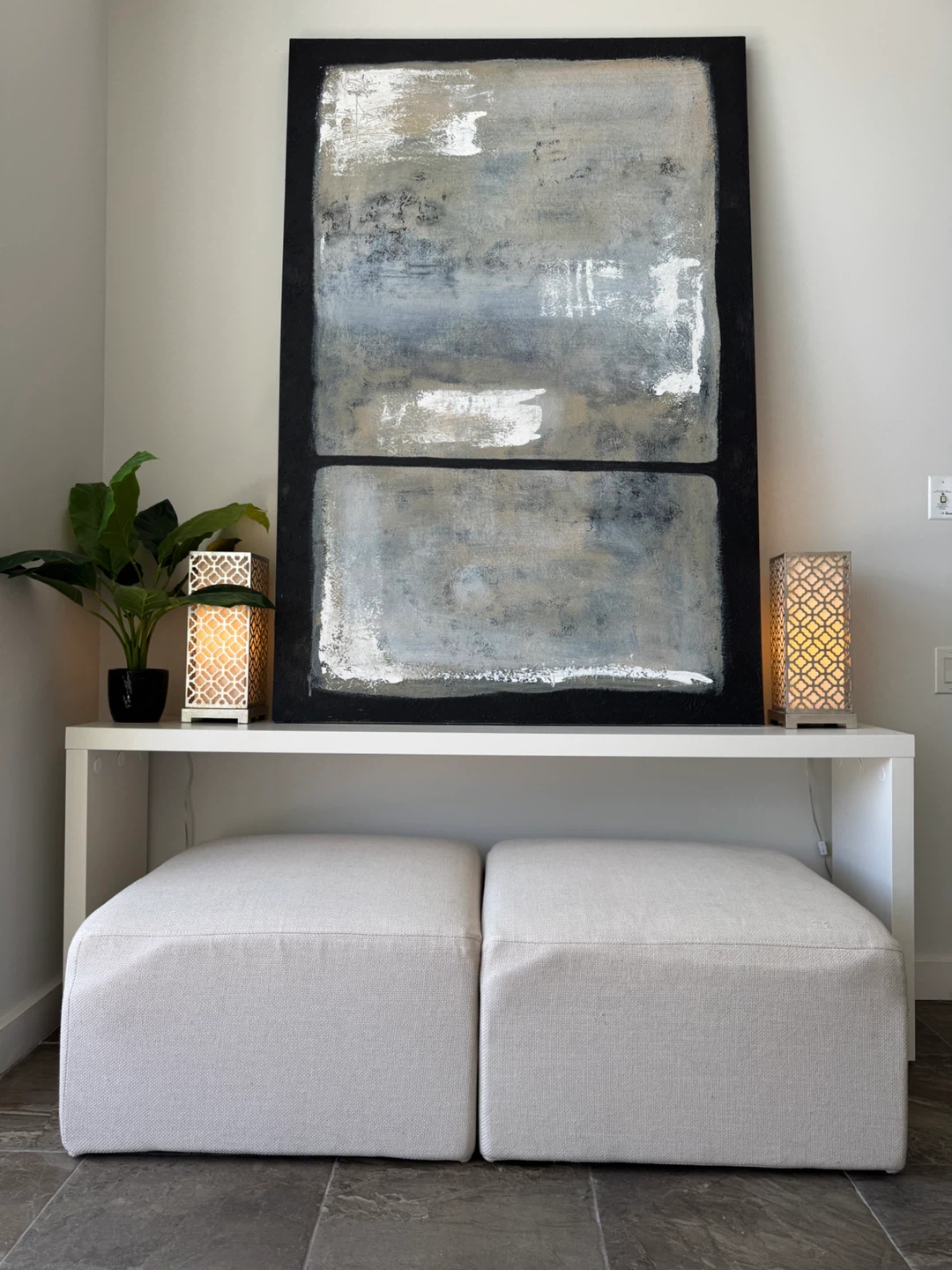 White Console Table - photo 2