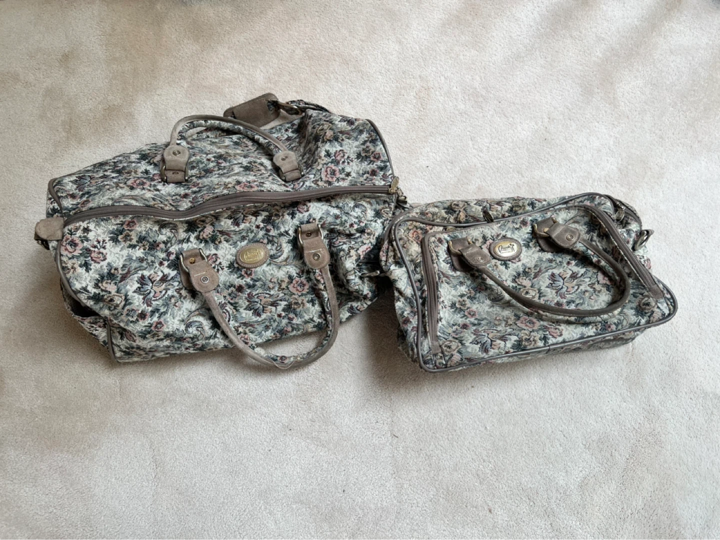 Ricardo Beverly Hills Floral Patterned Luggage Set - photo 2