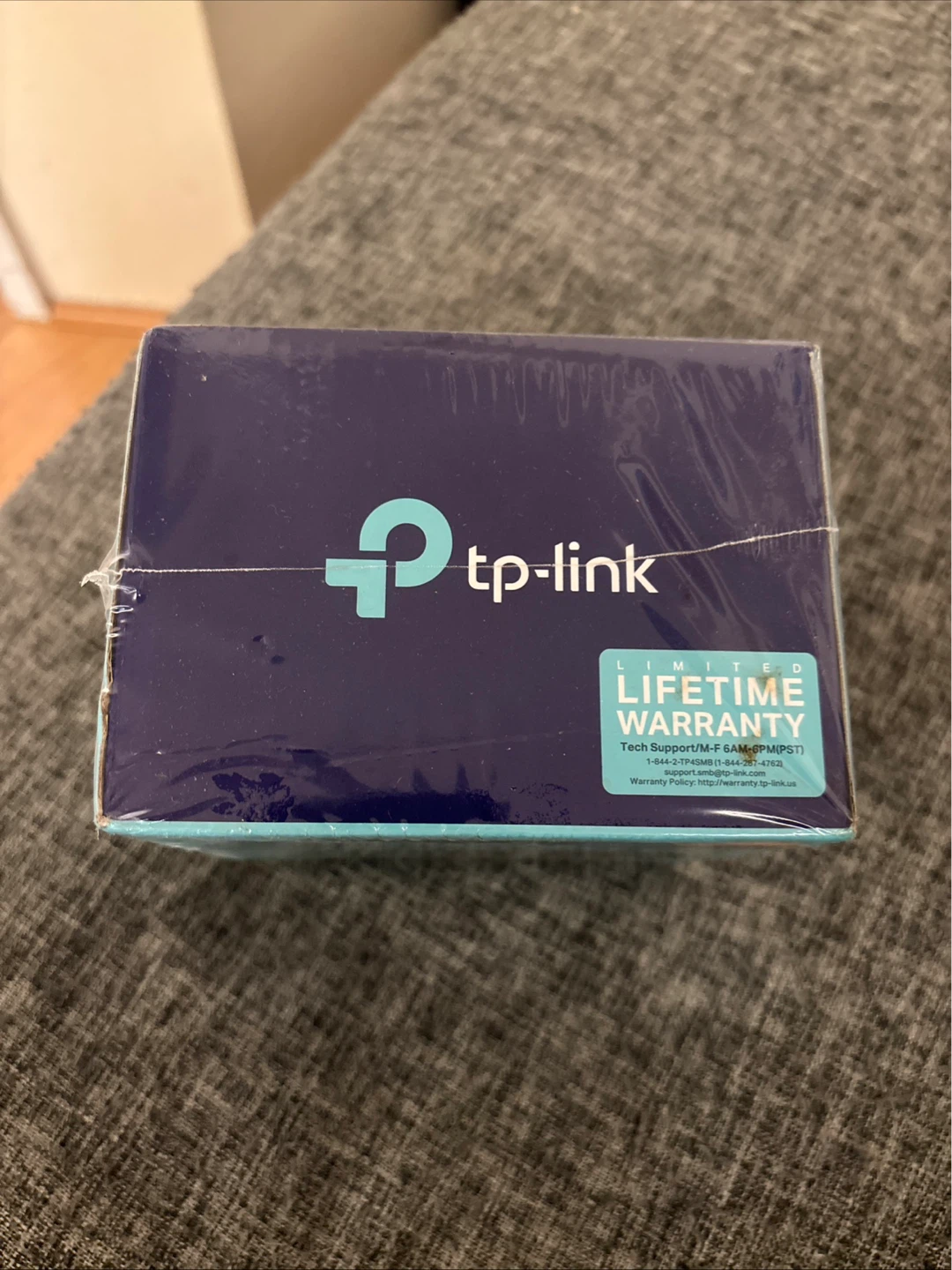 TP-Link 5-Port Gigabit Desktop Switch TL-SG105 - photo 2