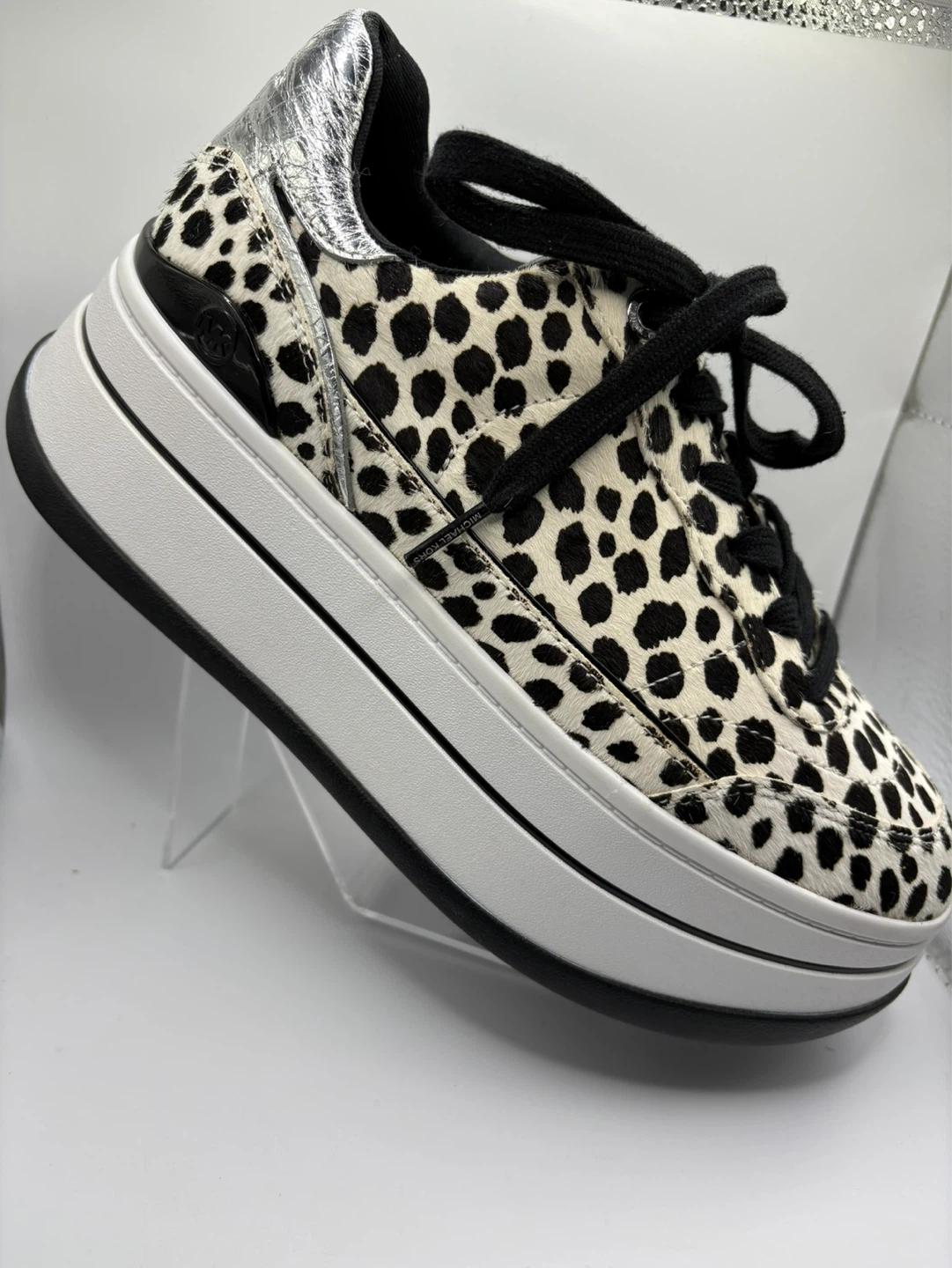 7 - Like NEW! Michael Kors Women's Platform Sneakers - photo 2