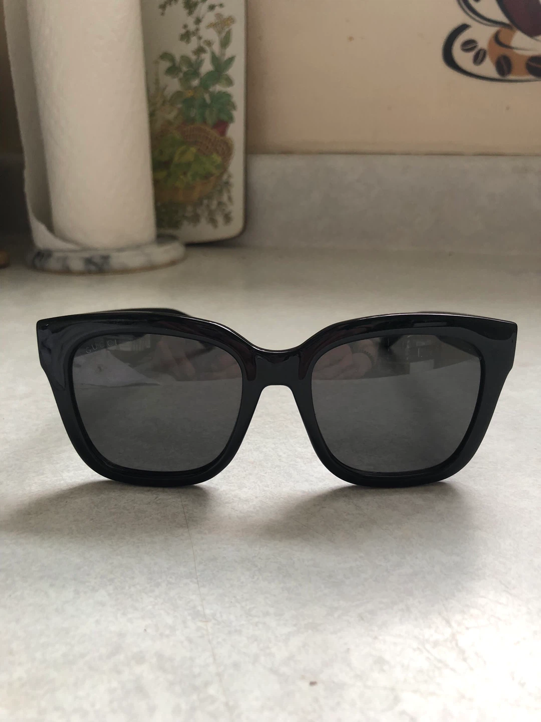 Gucci Black Cat Eye Sunglasses - photo 2
