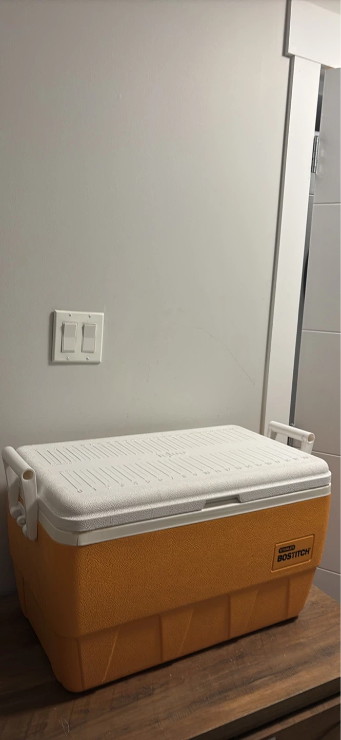 Stanley Bostitch Igloo Cooler - photo 2
