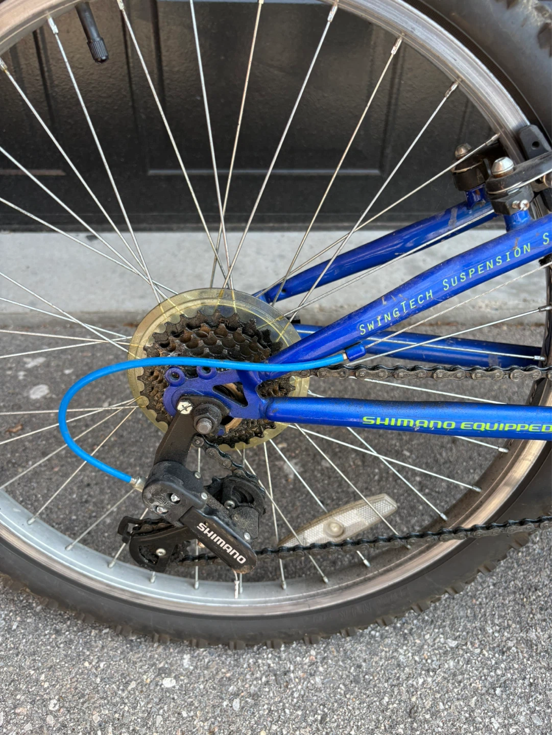 CCM 24" Dual Suspension Mountain Bike - photo 4