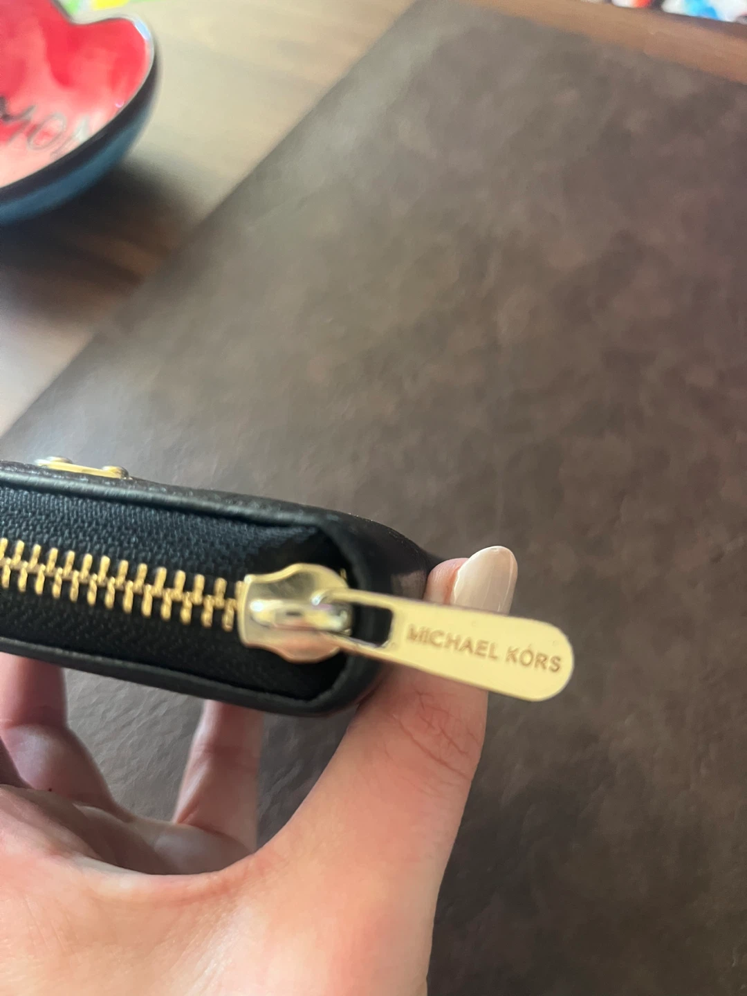Michael Kors Black Leather Zip Around Wallet - photo 4